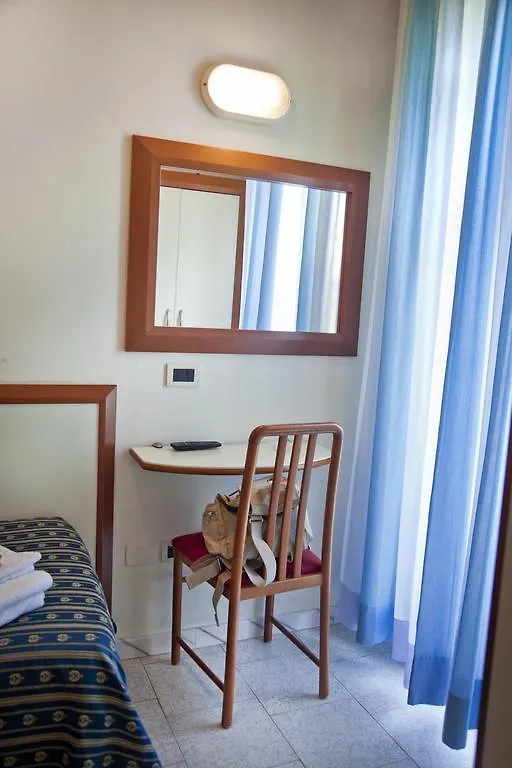 Hotel Melita Rimini 3*,