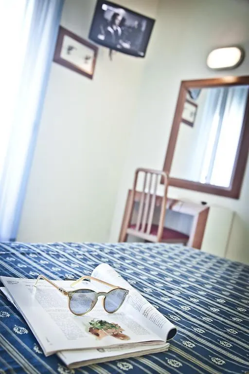 ***  Hotel Melita Beach Experience リミニ イタリア